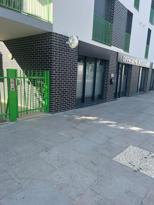 Harmonieux/Bezannes/Pkg Prive Apartment Exterior foto